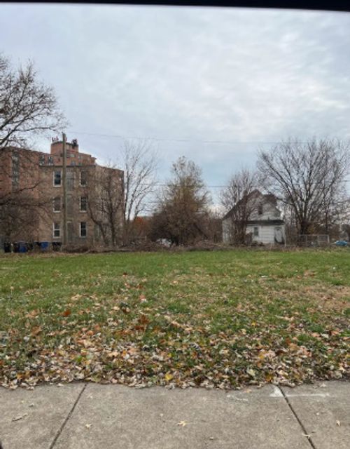 6537 Emerald Ave, Chicago, IL, 60621-2613 | Card Image