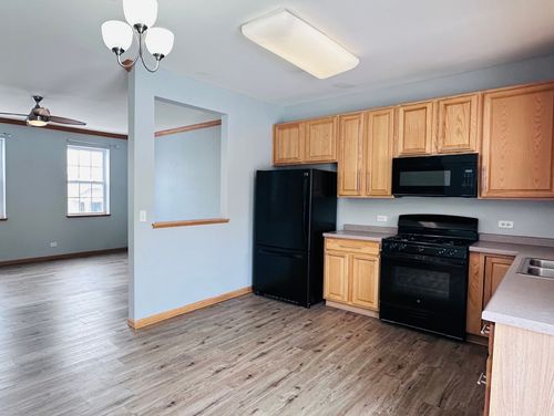 1851 Indian Hill Ln, Aurora, IL, 60503-3651 | Card Image