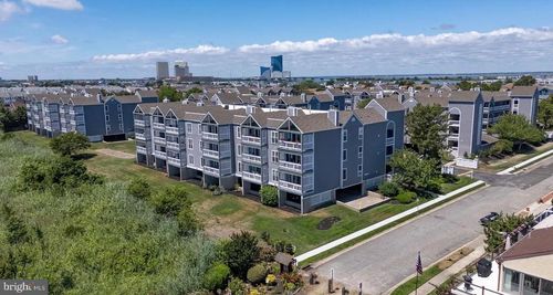 5102-4800 Harbor Beach Blvd, Brigantine, NJ, 08203-1261 | Card Image