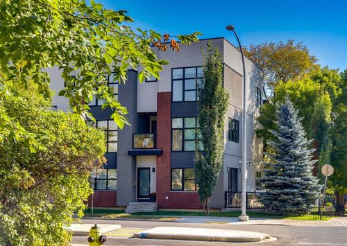 2020 2 St Sw, Calgary, AB, T2S1S3 | Card Image