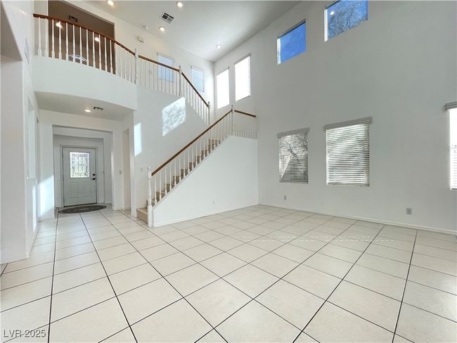 1581 Boundary Peak Way, House other with 5 bedrooms, 3 bathrooms and null parking in Las Vegas NV | Image 12