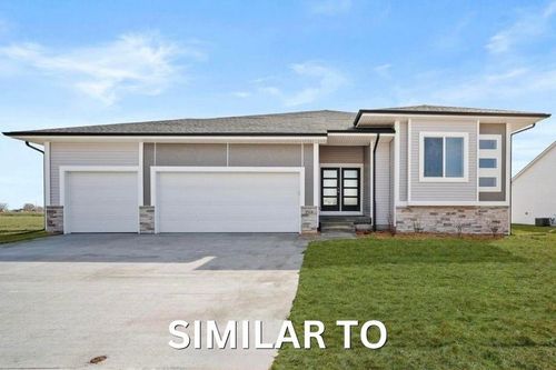 5218 Greene St, Ames, IA, 50014-5612 | Card Image