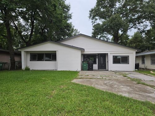 5326 Dewberry St, Houston, TX, 77021-3745 | Card Image