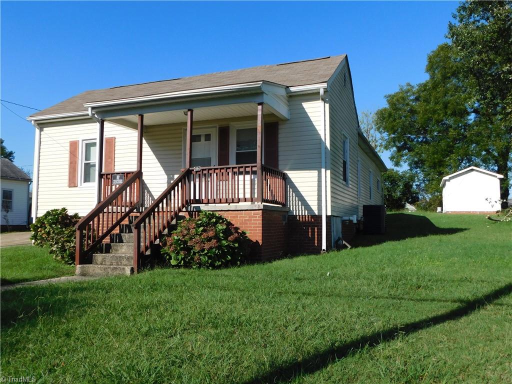 Maple St, Greensboro, NC 27405