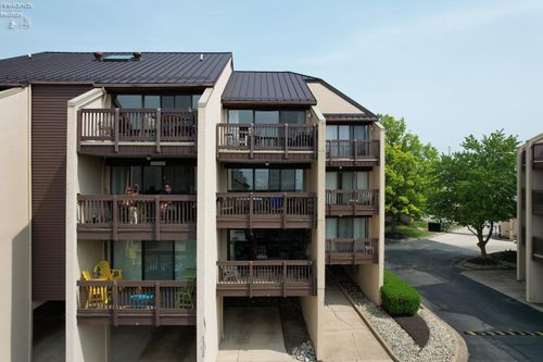 apt-69-1807 E Perry St, Port Clinton, OH, 43452-1461 | Card Image