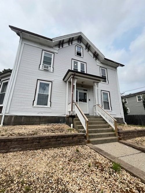 apt-4-99 Laighton St, Lynn, MA, 01902-4013 | Card Image