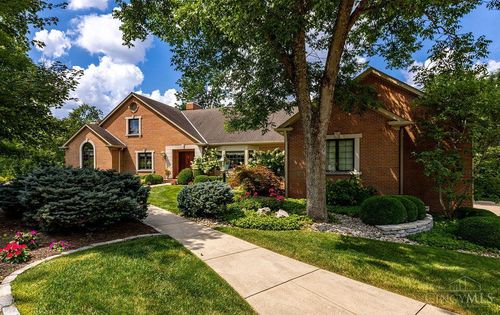 5555 Anna Marie Ln, Colerain Twp, OH, 45247-3610 | Card Image