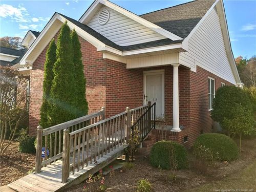 614 Amberdale West Cir, Lumberton, NC, 28358-2341 | Card Image