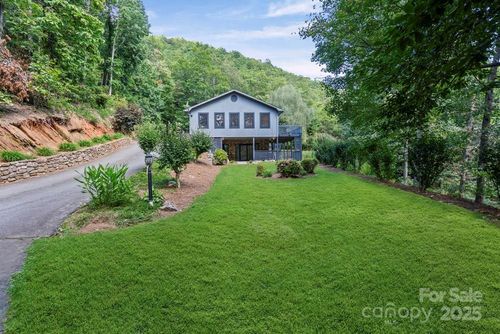 17 Twisted Trl, Black Mountain, NC, 28711-5524 | Card Image