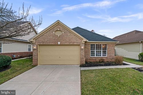 27 Stone Pine Ct, BALTIMORE, MD, 21208-1038 | Card Image