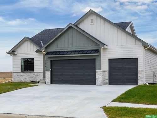 11016 S 218th St, Gretna, NE, 68028-5121 | Card Image