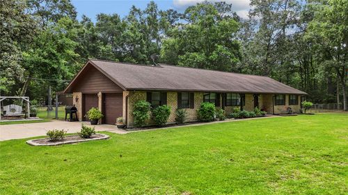 412 Commanche Trl, Wallisville, TX, 77597-3414 | Card Image