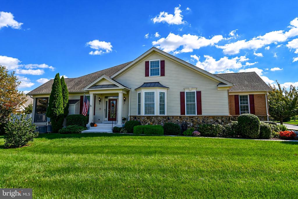 20914 Rocky Knoll Sq, For Sale in Ashburn - eXp Realty