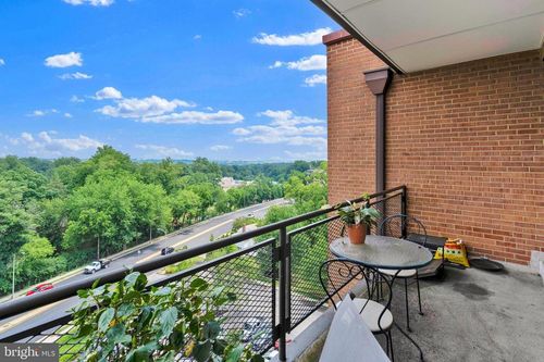 805-4390 Lorcom Ln, ARLINGTON, VA, 22207-3331 | Card Image