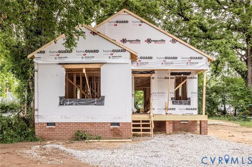 211 S 12th Ave, Hopewell, VA, 23860-3750 | Card Image