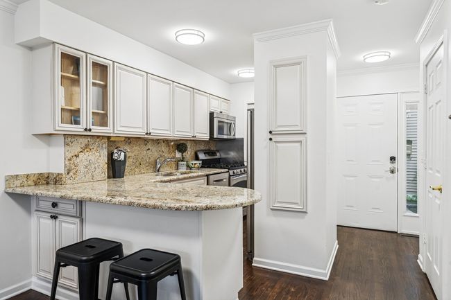 B - 1443 Wrightwood Ave, Condo with 2 bedrooms, 3 bathrooms and 1 parking in Chicago IL | Image 8
