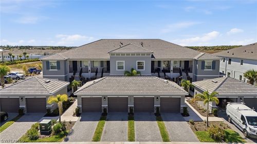 203-11861 Venetian Lagoon Dr, FORT MYERS, FL, 33913-0052 | Card Image