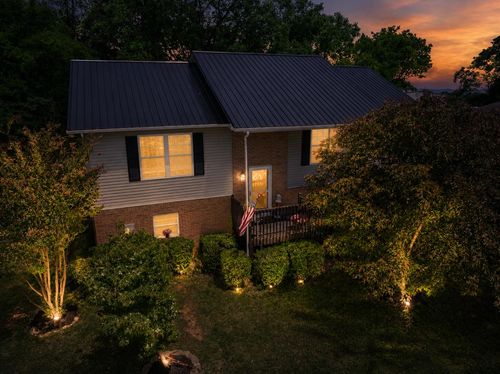 538 Delores Drive, Dandridge, TN, 37725 | Card Image