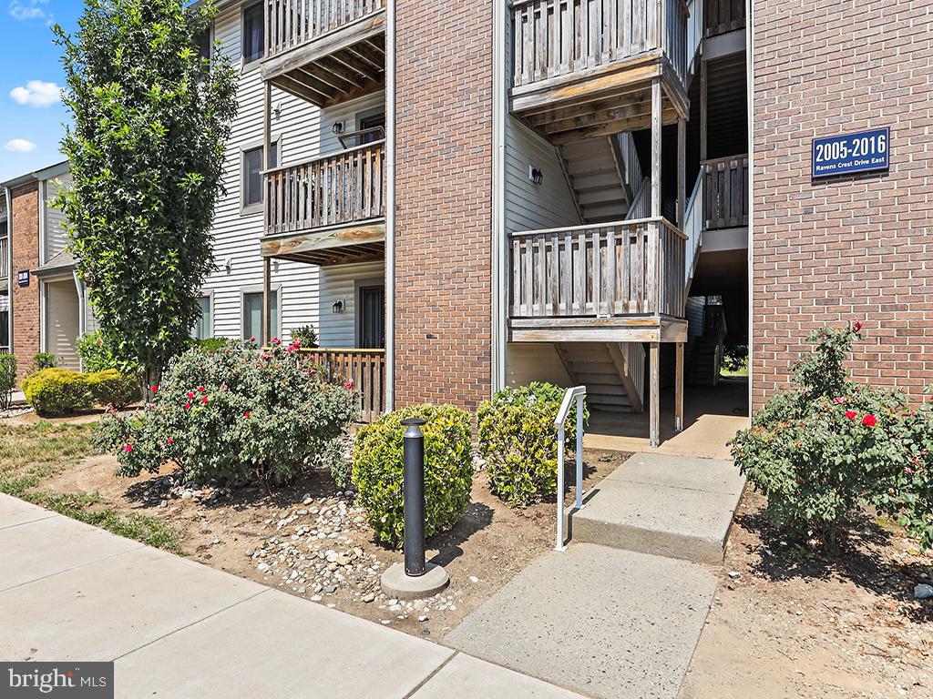 Residential in PLAINSBORO 3