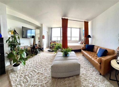 apt-810s-1500 Bay Rd, Miami Beach, FL, 33139-3223 | Card Image