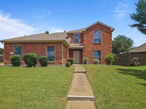 211 Troy Ln, Red Oak, TX, 75154-5052 | Card Image