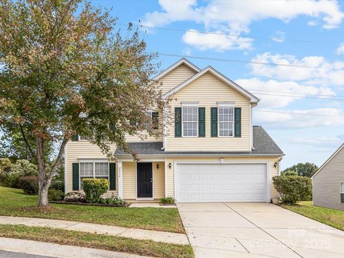 2914 Bridgeville Ln, Charlotte, NC, 28262-6480 | Card Image