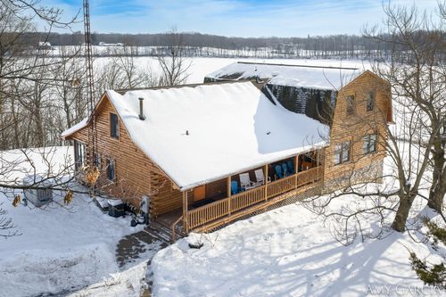 7991 N Rose Rd, Delton, MI, 49046-9779 | Card Image