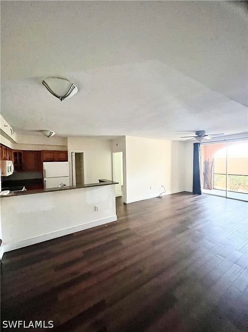 102-1115 Reserve Ct, NAPLES, FL, 34105-3806 | Card Image