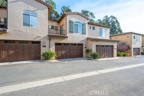 1185 Swallowtail Way, Nipomo, CA, 93444-6654 | Card Image