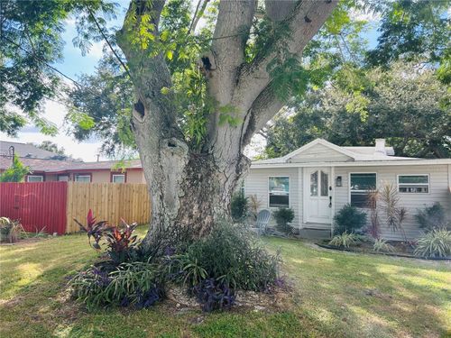 1518 Scranton Ave, CLEARWATER, FL, 33756-2136 | Card Image
