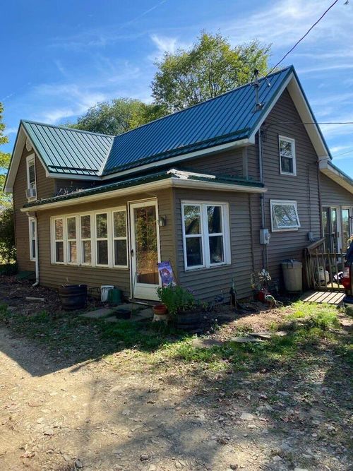 294 Sprankle Rd, Punxsutawney, PA, 15767-7217 | Card Image