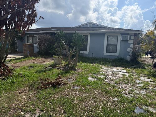 1765 Flores Ct, ORLANDO, FL, 32811-4829 | Card Image