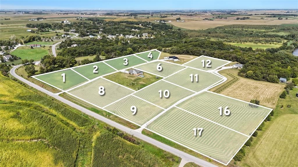 Land in Pella 3