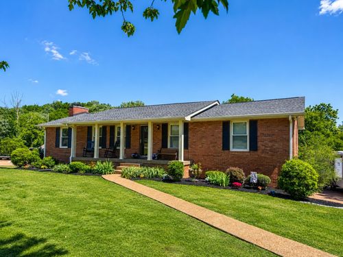 609 Emily Dr, Goodlettsville, TN, 37072-3524 | Card Image
