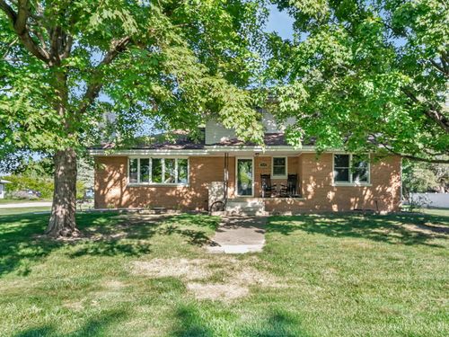 395 N Kankakee St, Coal City, IL, 60416-1053 | Card Image