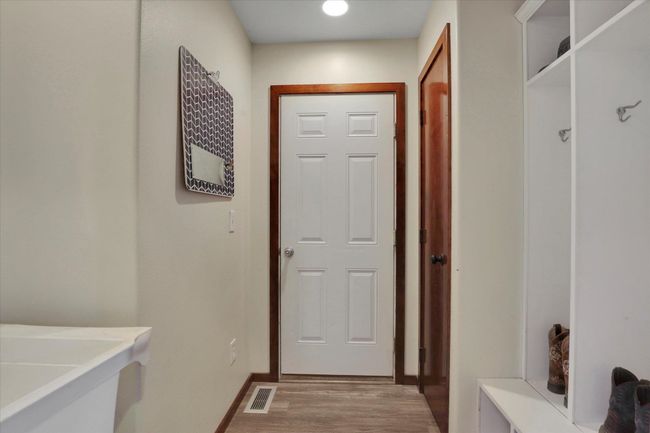 28222 Wild Rose Ln N, House other with 5 bedrooms, 3 bathrooms and null parking in Davenport WA | Image 23