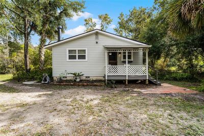 side entrance and porch | Image 3