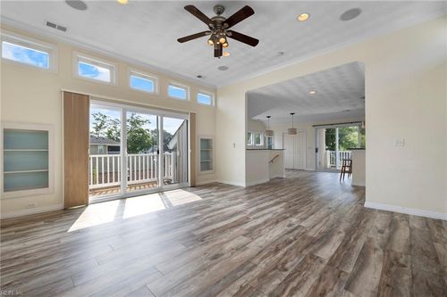 621 14th St, Virginia Beach, VA, 23451-4322 | Card Image