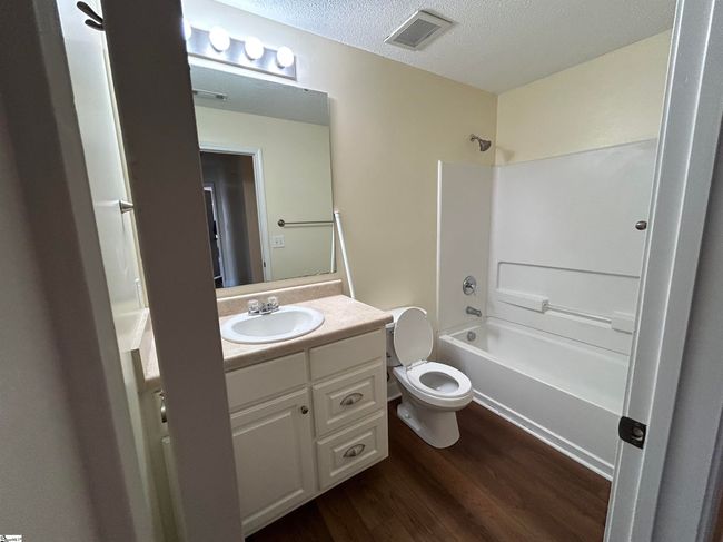 621 Lookover Dr, Condo with 3 bedrooms, 2 bathrooms and null parking in Anderson SC | Image 8