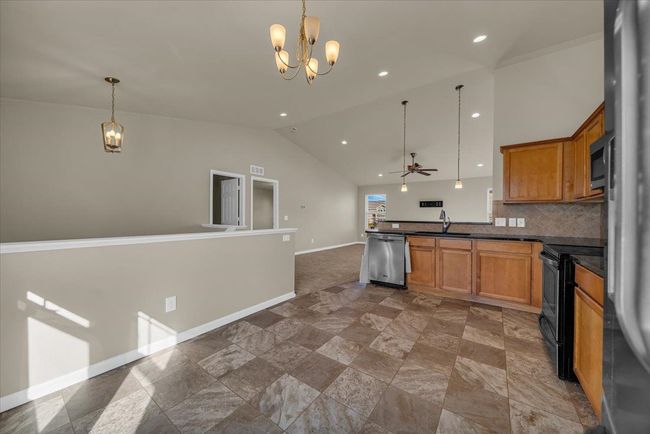8598 Pinnebog River Dr, House other with 3 bedrooms, 3 bathrooms and null parking in Fowlerville MI | Image 14
