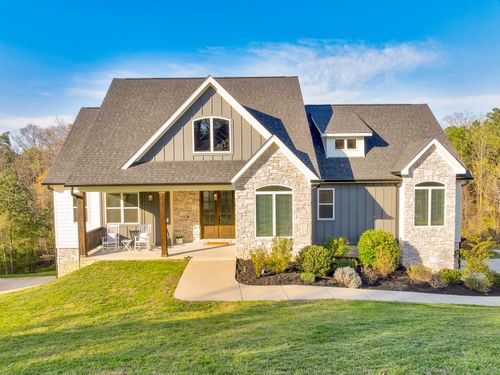 173 Magnolia Pl, Ringgold, GA, 30736-5303 | Card Image