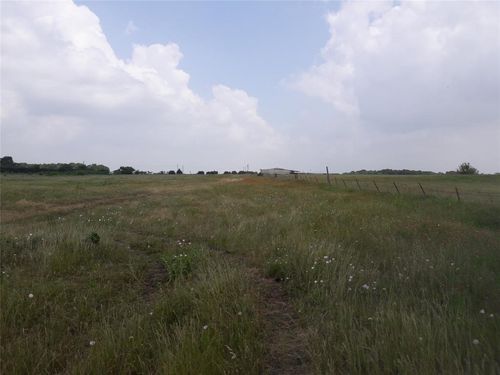 575 County Road 4850, Leonard, TX, 75452-3145 | Card Image