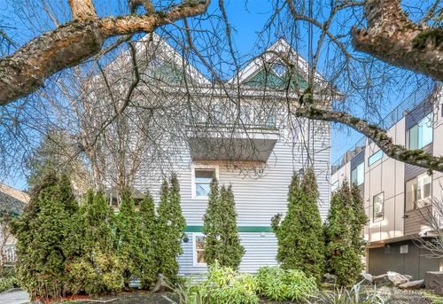 apt-a-407 N 49th St, Seattle, WA, 98103-6440 | Card Image