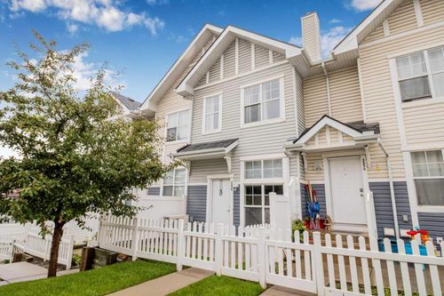 3232 New Brighton Gdns Se, Calgary, AB, T2Z0A3 | Card Image