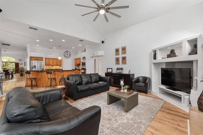 9344 32 Nd Pl, House other with 5 bedrooms, 4 bathrooms and null parking in GAINESVILLE FL | Image 25