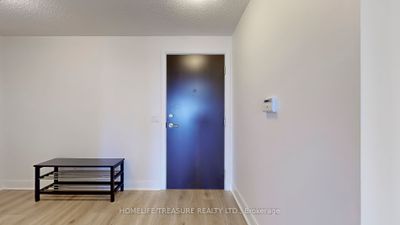 2407 - 125 Village Green Sq, Condo with 1 bedrooms, 1 bathrooms and 1 parking in Toronto ON | Image 2