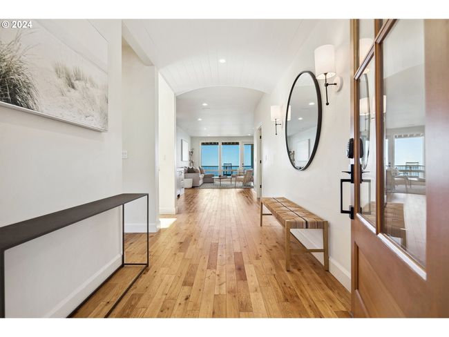 54150 S Beach Rd, House other with 6 bedrooms, 7 bathrooms and 2 parking in Neskowin OR | Image 7