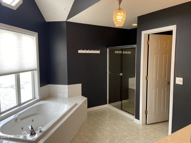 APT-202 - 4120 Breezewood Dr, Condo with 2 bedrooms, 2 bathrooms and null parking in Wilmington NC | Image 22