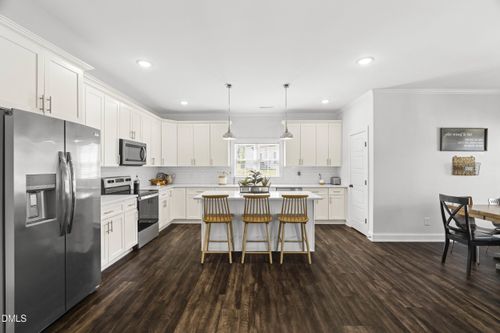 42 Winky Way, Selma, NC, 27576-4503 | Card Image