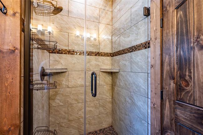 317 Sugar Pine Loop, House other with 4 bedrooms, 5 bathrooms and null parking in Broken Bow OK | Image 24